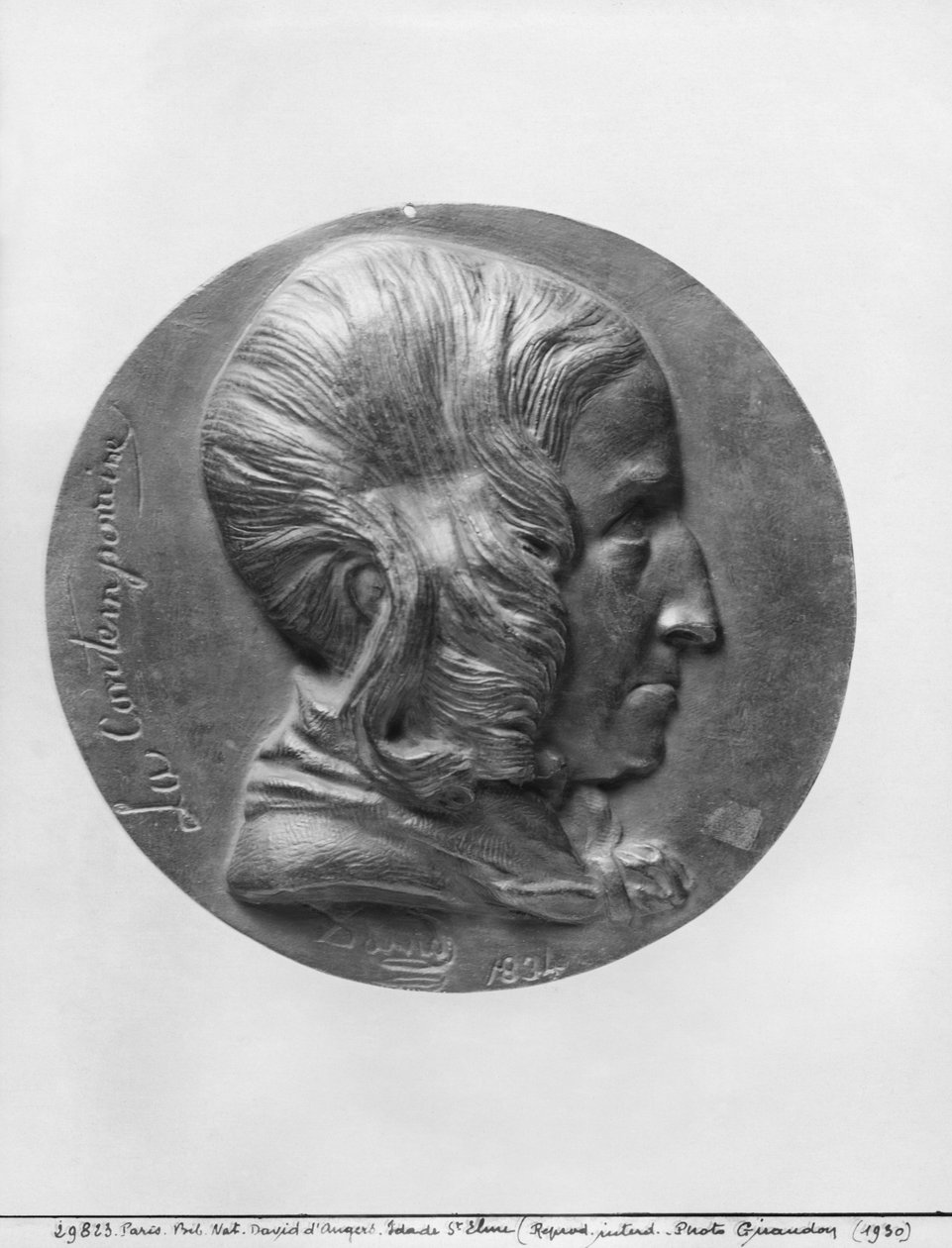Ida Saint-Elme, joka tunnetaan nimellä "La Contemporaine", 1834 (pronssi) tekijältä Pierre Jean David d