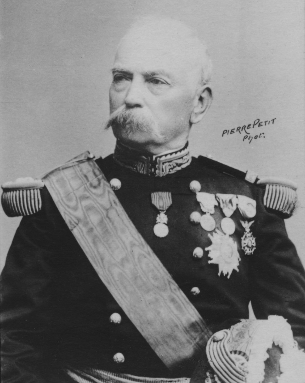 Kenraali Billot, 1893 tekijältä Pierre Petit