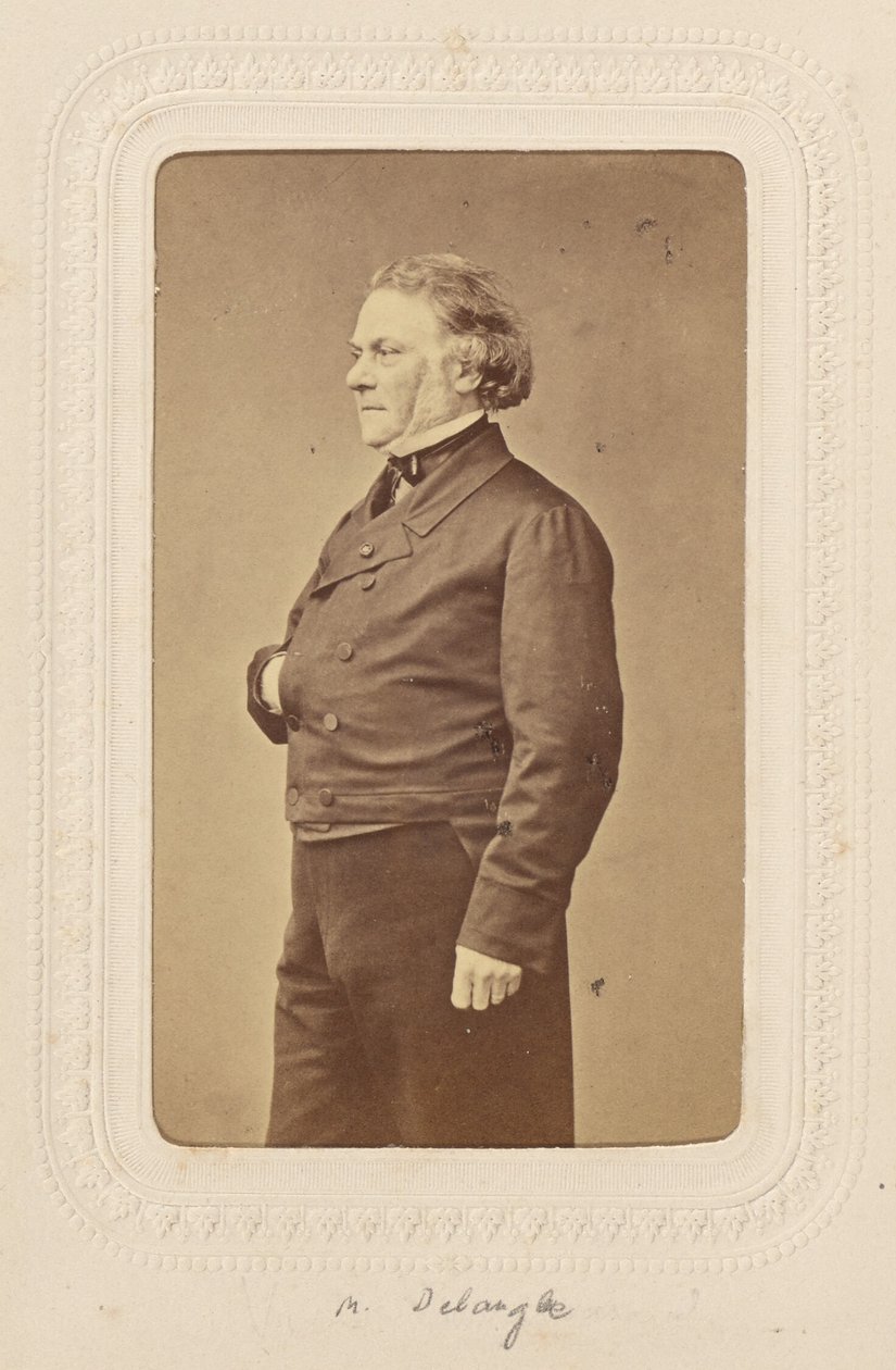 M. Delangle tekijältä Pierre Petit