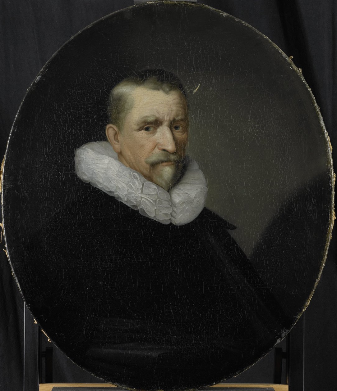 Vuonna 1639 valitun hollantilaisen Itä-Intian yhtiön Rotterdamin kamarin johtajan Cornelis Jansz Hartigsveltin muotokuva tekijältä Pieter van der Werff