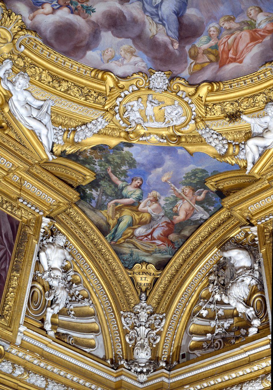 Sala di Apollo Apollon sali yksityiskohta Riippuvuoren yksityiskohdasta, joka esittää muusat Polyhymniaa ja Eratoa, n.1647 fresko. tekijältä Pietro da Cortona