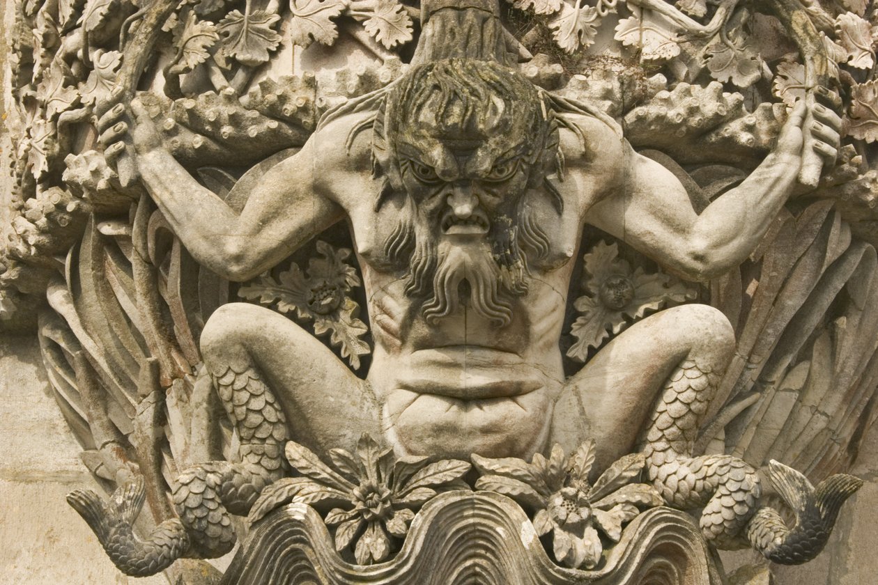 Merihirviön gargoyle tekijältä Portuguese School