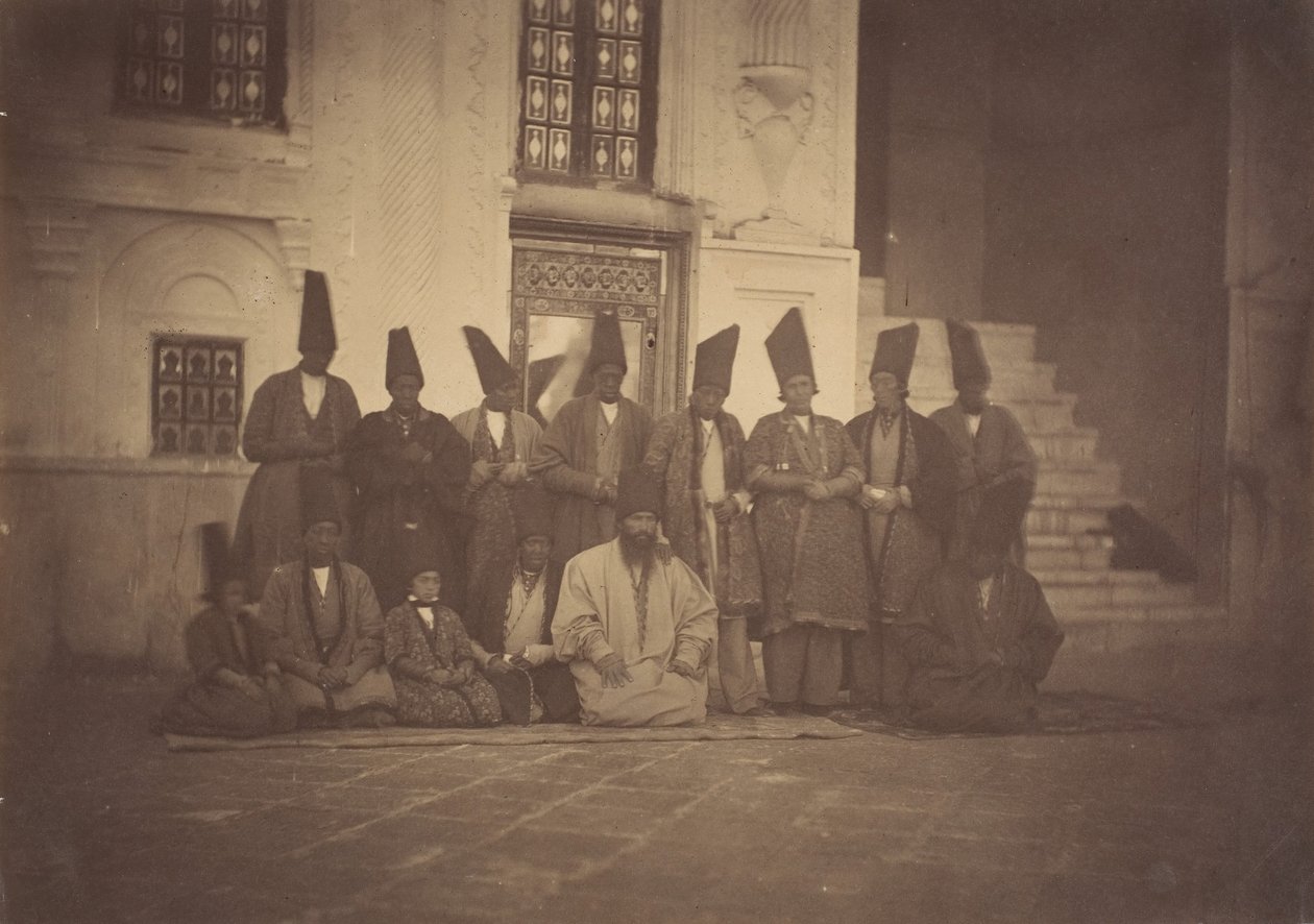 [Dameganin moskeijassa Eunukit], 1850-luku. tekijältä Possibly by Luigi Pesce.