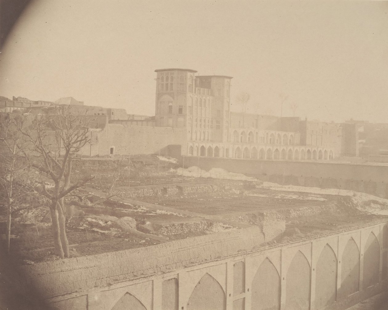 [Näkymä Kermanshahista, Kurdistanin pääkaupungista], 1840-60-luvut. tekijältä Possibly by Luigi Pesce.