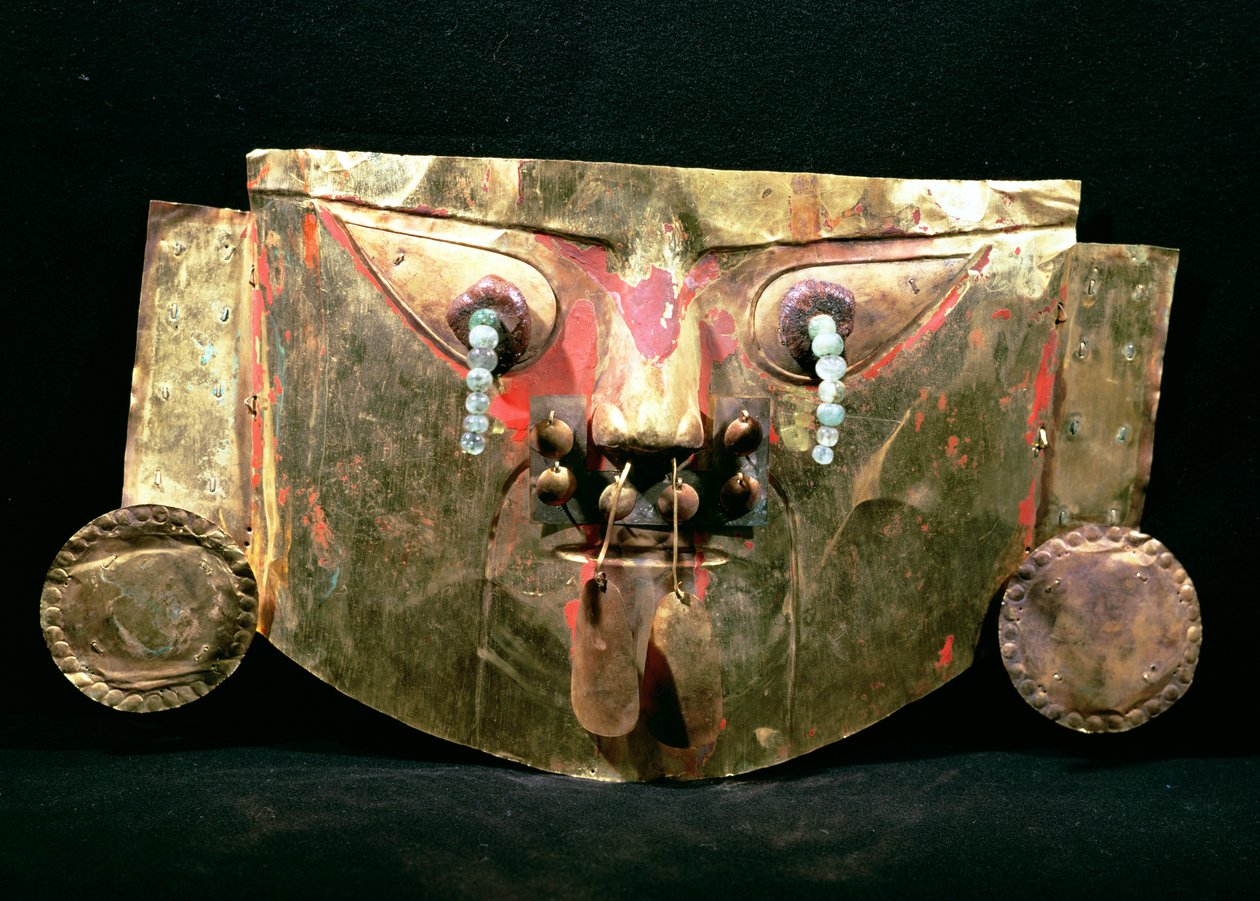 Funerary mask, Chimu (gold) tekijältä Pre Columbian
