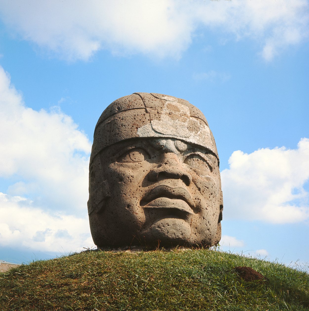Jättiläisen pää, Olmec kulttuuri tekijältä Pre Columbian