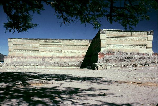 Kuviolliset kiviseinät tekijältä Pre Columbian Pre Columbian
