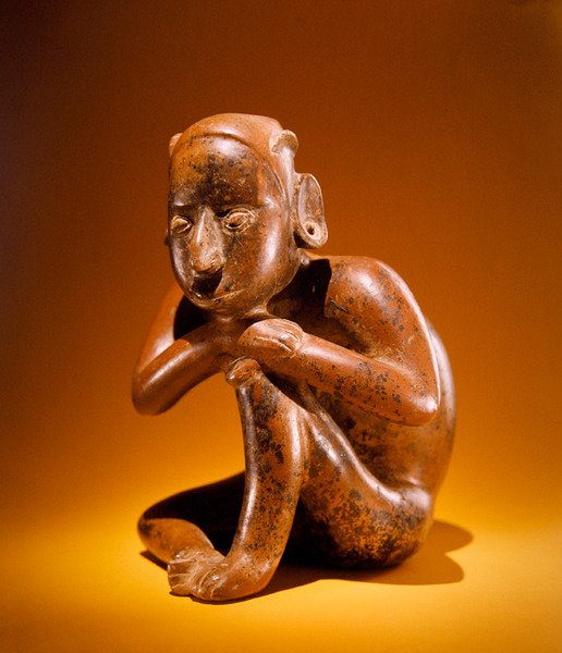 Istuva hahmo, Colima Culture (keraaminen) tekijältä Pre Columbian Pre Columbian