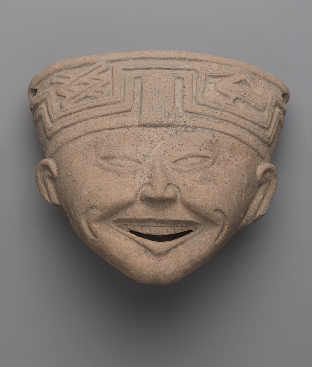 Nauravan miehen pää, Totonac (keraaminen) tekijältä Pre Columbian