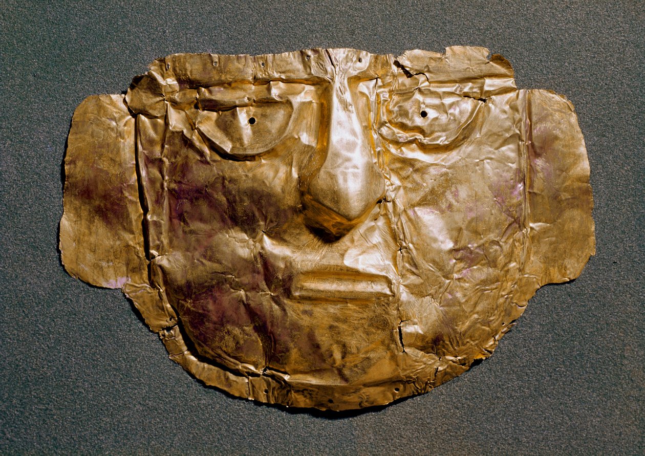 Kolumbiaa edeltävä sivilisaatio (Peru): kultanaamio Espanjan valloitusta edeltävältä ajalta. 1400-luvun Madrid, Museo de America tekijältä Pre Columbian