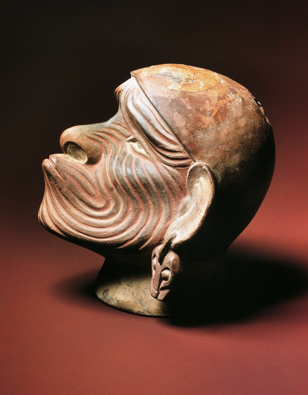 Maskuliininen pää Trujillosta, Moche-kulttuuri, esikolumbialainen sivilisaatio, 4-900-luku (kuva) tekijältä Pre Columbian Pre Columbian