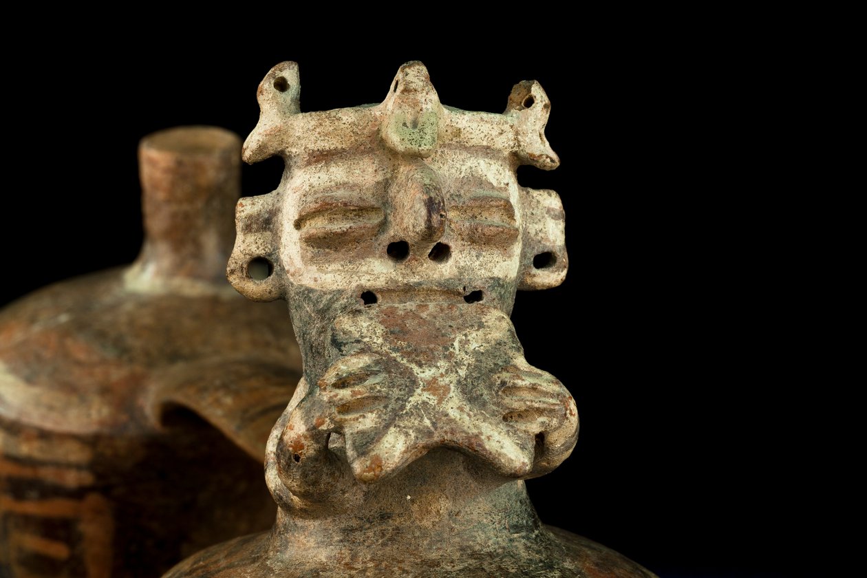  tekijältä Precolombian Precolombian