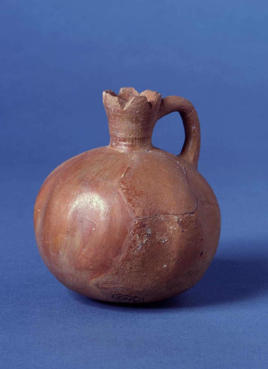 Kiillotettu esihistoriallinen granaattiomenan muotoinen jugletti, Jerusalem (keramiikka) tekijältä Prehistoric