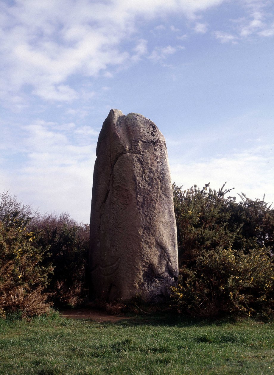 Menhir Rhuysin niemimaalla (56). tekijältä Prehistoric Prehistoric