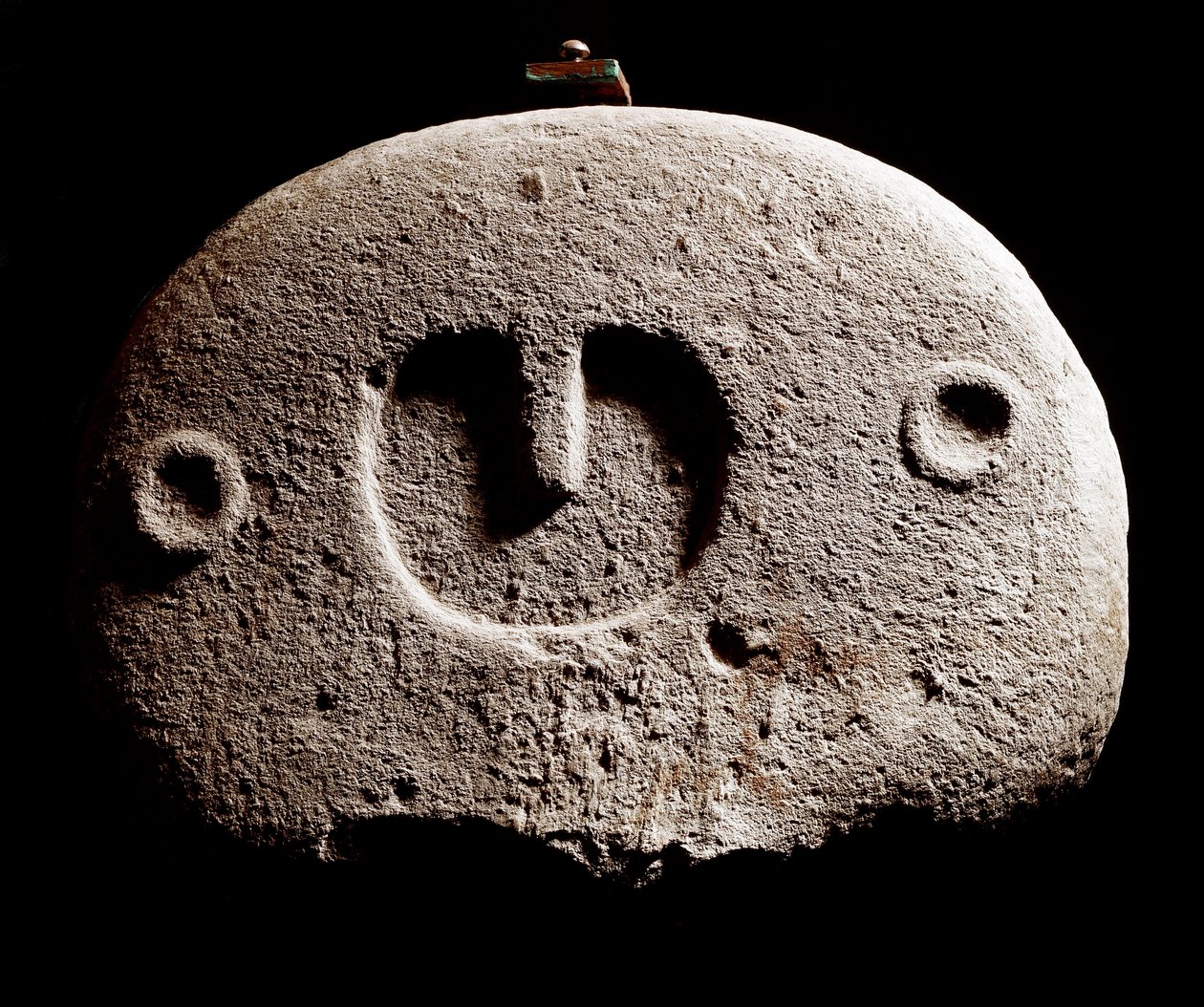Esihistoriallinen taide: rautakautinen veistos Lunigianan paikalta lähellä La Speziaa Italiasta. 1100-800 eaa. La Spezia, Lunigianan sivilisaation kunnallinen museo tekijältä Prehistoric Prehistoric