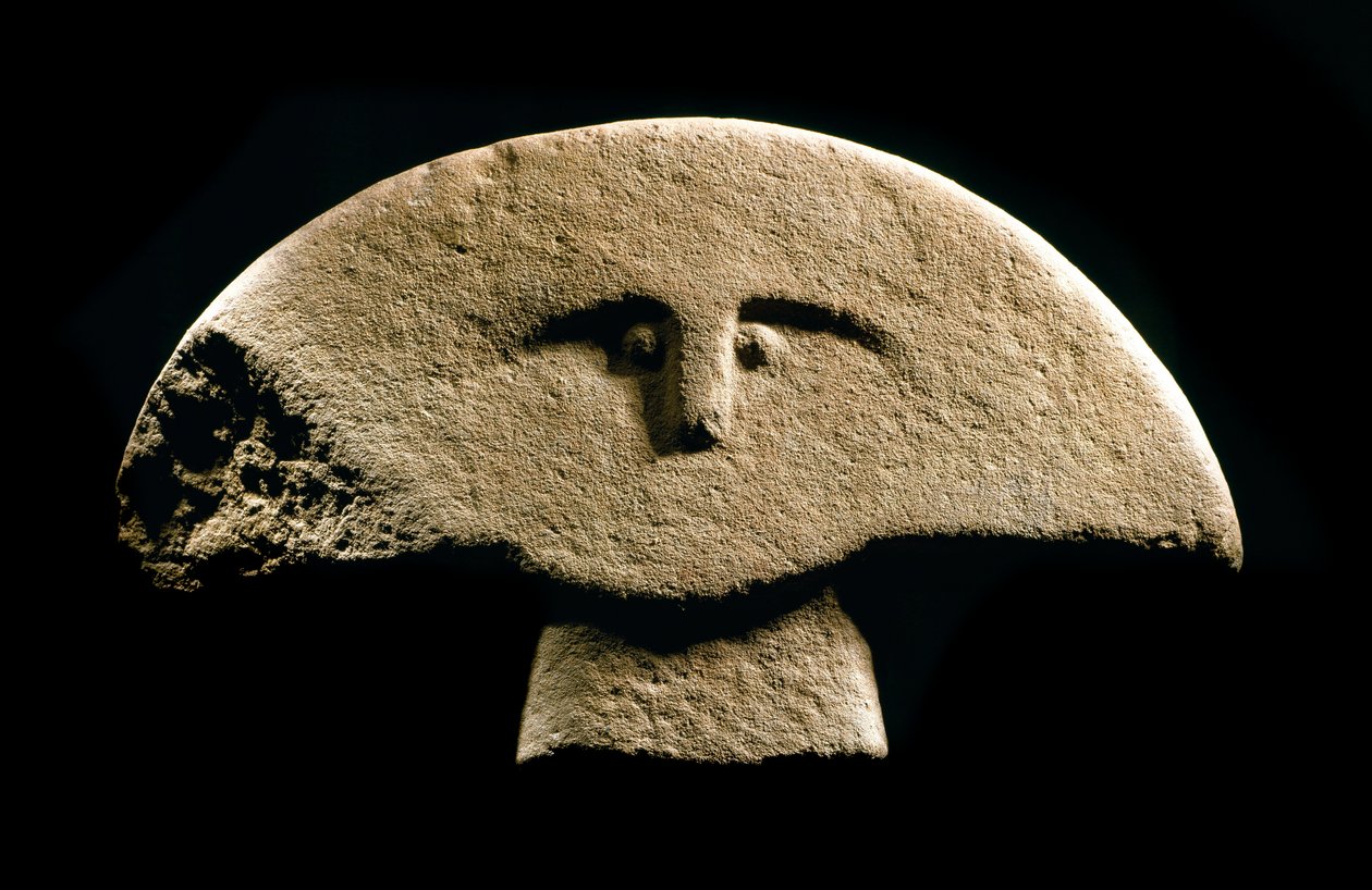 Esihistoriallinen taide: rautakaudella veistetyt hahmot. 1100-800 eaa. La Spezia, Lunigianan sivilisaation kunnallinen museo tekijältä Prehistoric Prehistoric