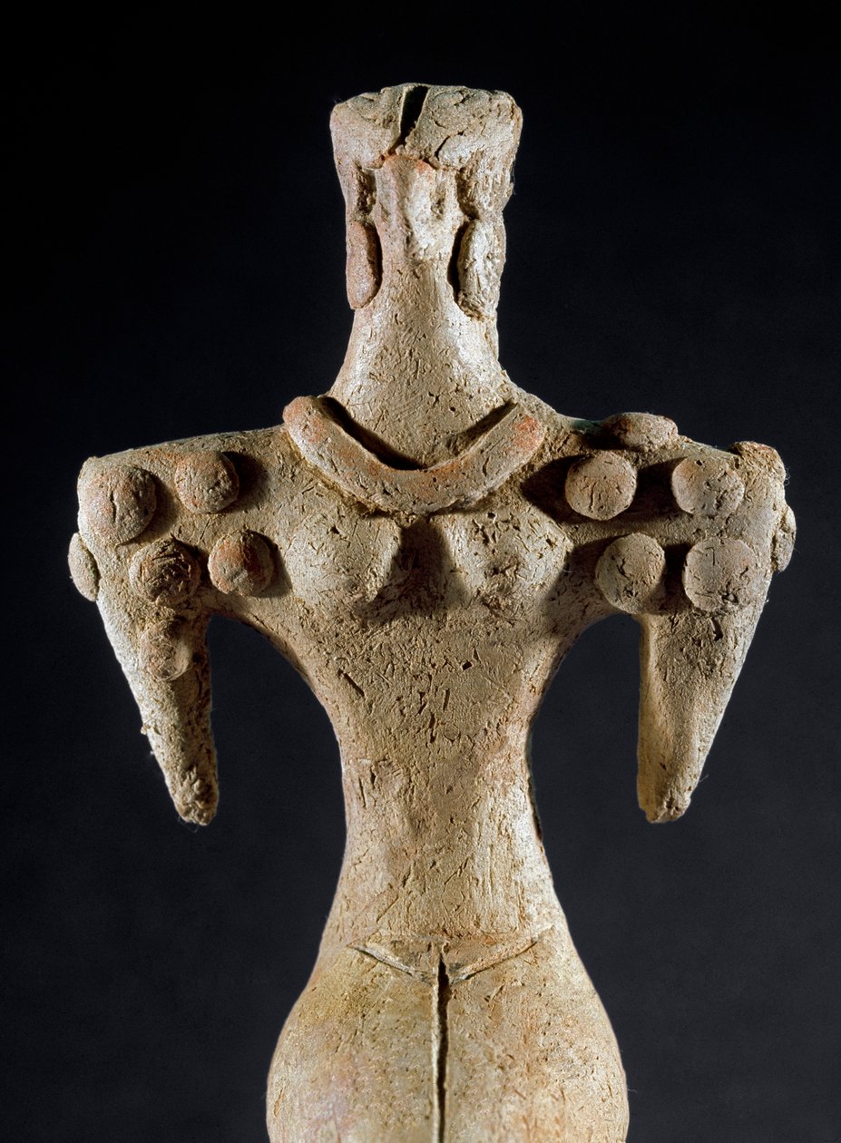 Esihistoria: neliömäisen olkapäällisen naisen savipatsas Keski-Turkmenistanista (Kara-Depen alue). 4000-3700 eaa. Eneoliittinen, kuparikausi. Aurinko. 18 cm Moskova, Venäjän tiedeakatemian arkeologinen instituutti, Venäjä tekijältä Prehistoric Prehistoric