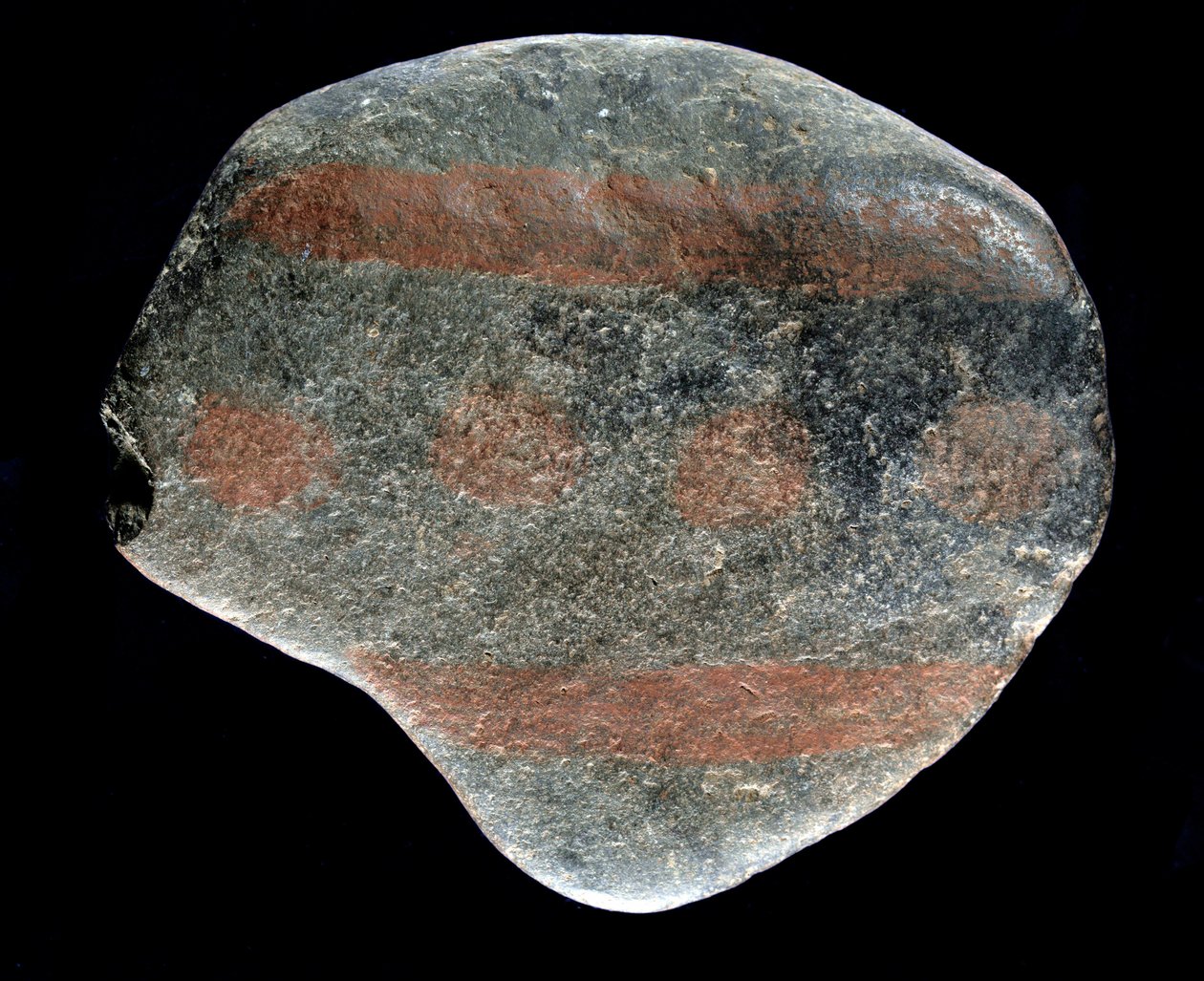 Esihistoria: maalattu kivi Azilian ajalta. 9000 eaa. Saint-Germain-en-Laye, kansallinen arkeologinen museo tekijältä Prehistoric Prehistoric