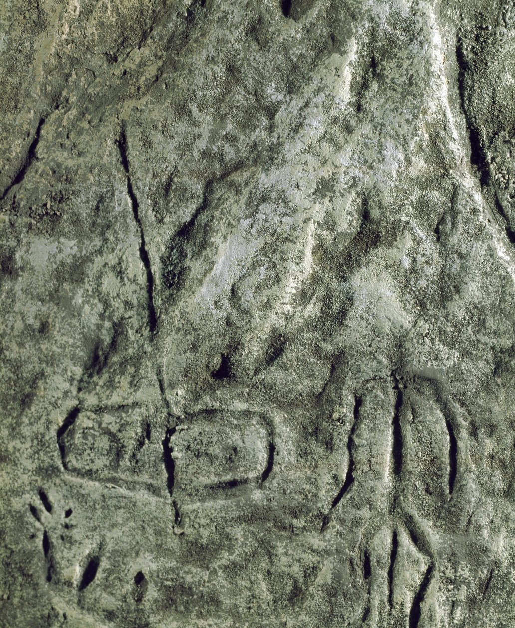 Esihistoriaa, kalliotaidetta: petroglyfi (graffiti kivellä) veneestä ja ihmishahmosta. neoliittinen, kivikausi. (Azerbaidžan) Pronssikausi. Baku, Azerbaidžanin valtion uskontohistoriallinen museo tekijältä Prehistoric Prehistoric