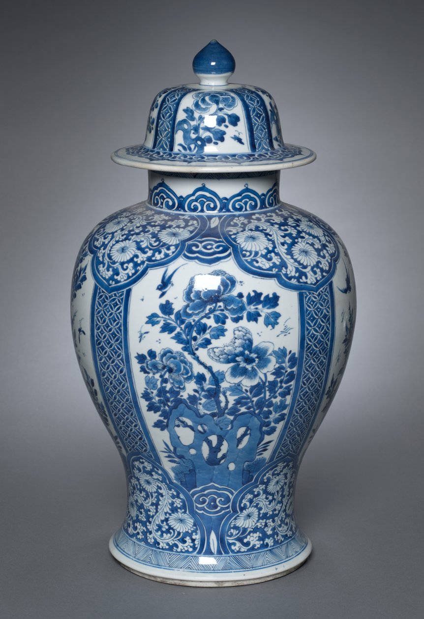 Kannen maljakko, 1662-1722 tekijältä Qing Dynasty Chinese School