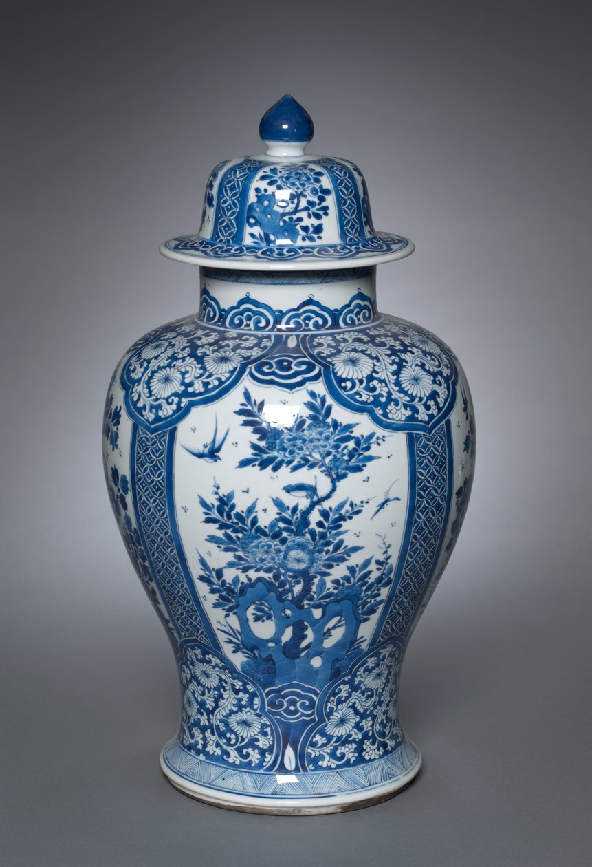 Kannen maljakko, 1662-1722 tekijältä Qing Dynasty Chinese School