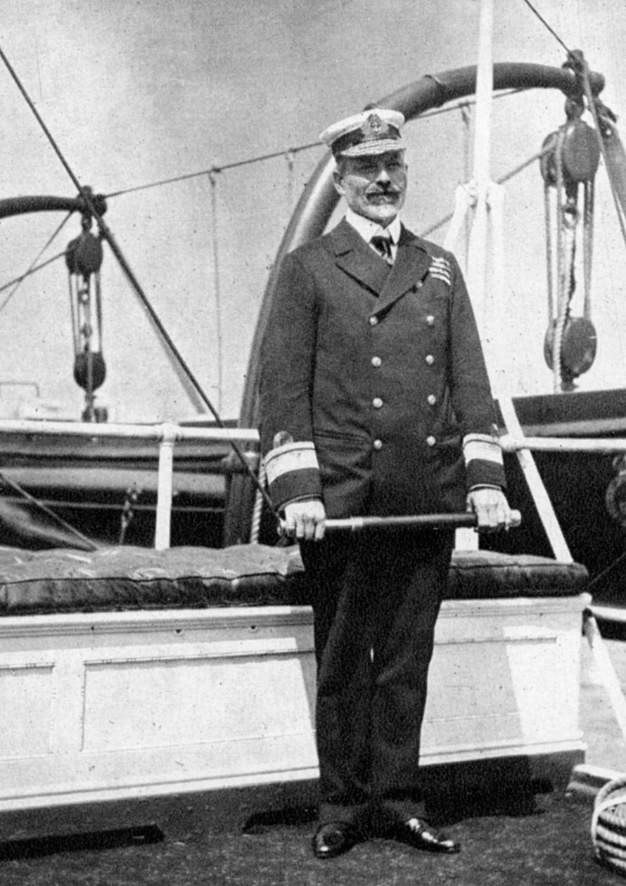 Kommodori Sir Archibald Milne 1855-1938, 1908. tekijältä Queen Alexandra