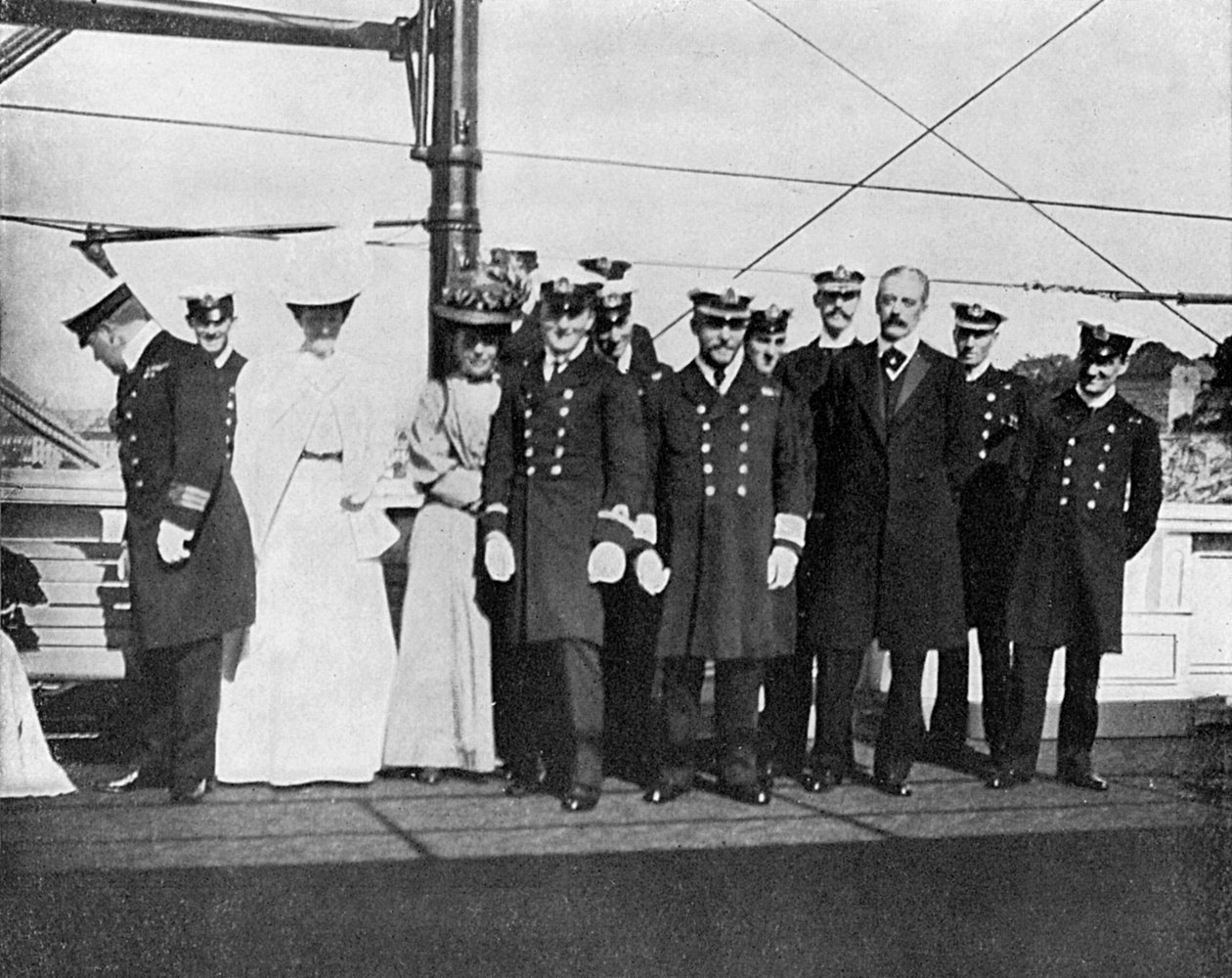 Kuninkaallisella jahdilla Victoria ja Albert III, Christiania Oslo, Norja, 1908. tekijältä Queen Alexandra