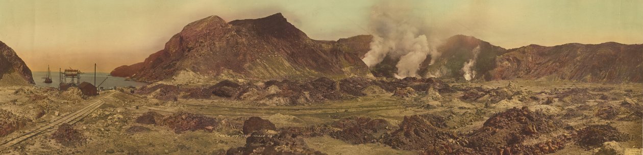 Crater Bay, Valkoinen saari, Uusi-Seelanti tekijältä R. P. Moore