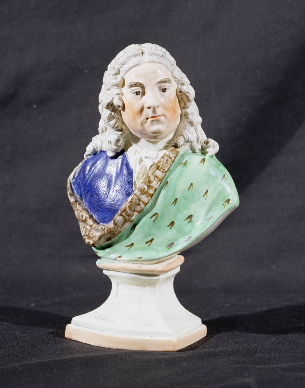 Staffordshire muotokuva George Frederick Handelin (1685-1759) rintakuva (lyijylasitettu keramiikka) tekijältä Ralph Junior Wood
