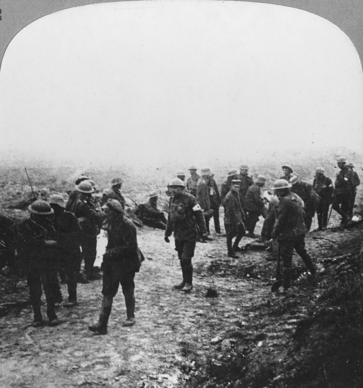 Haavoittuneiden hoito Menin Roadilla, Ypres, Flanderi, Belgia, ensimmäinen maailmansota, c1914-c1918 tekijältä Realistic Travels Publishers