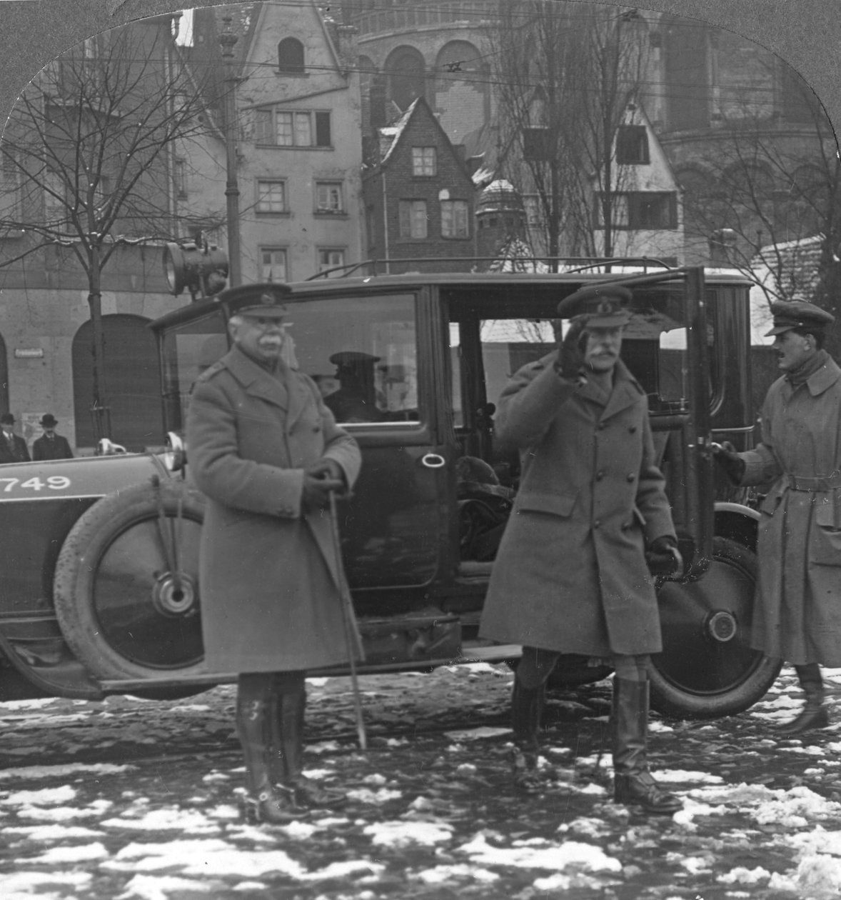 Kenttämarsalkka Earl Haig saapuu Kölniin, Saksaan, c1919-c1920 tekijältä Realistic Travels Publishers