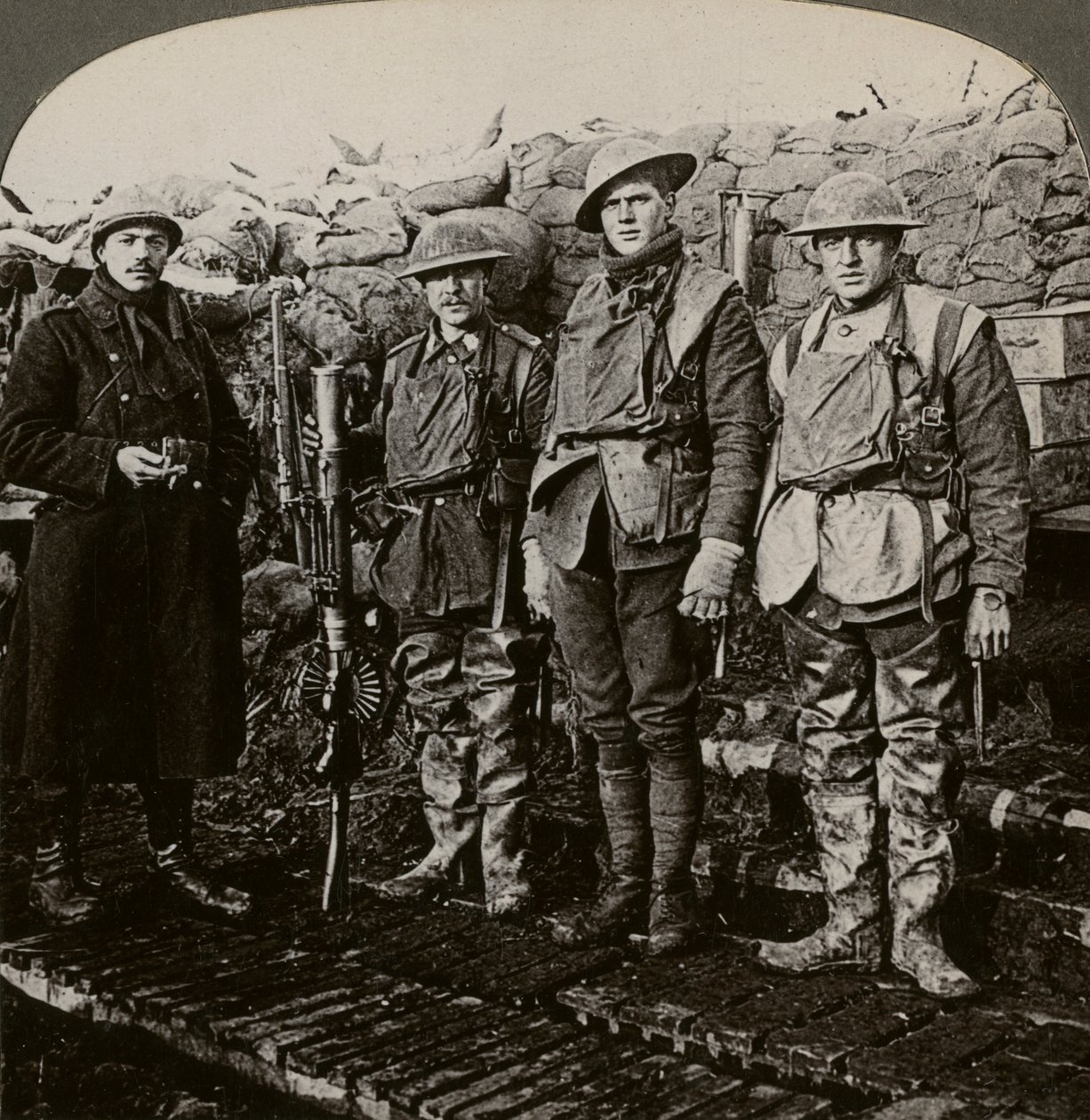 Lewis-konepistoolit, Hollebeke, Belgia, Ensimmäinen maailmansota, 1914-1918. tekijältä Realistic Travels Publishers