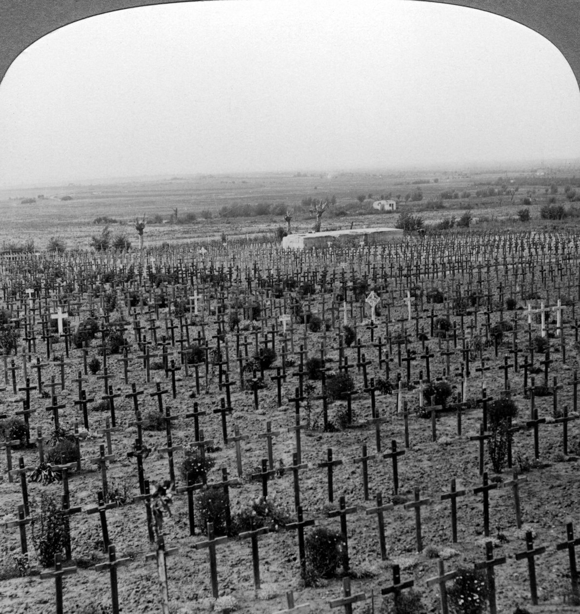 Tyne Cotin hautausmaa, Passchendaele Ridge, Belgia, ensimmäinen maailmansota, 1918-1919. tekijältä Realistic Travels Publishers