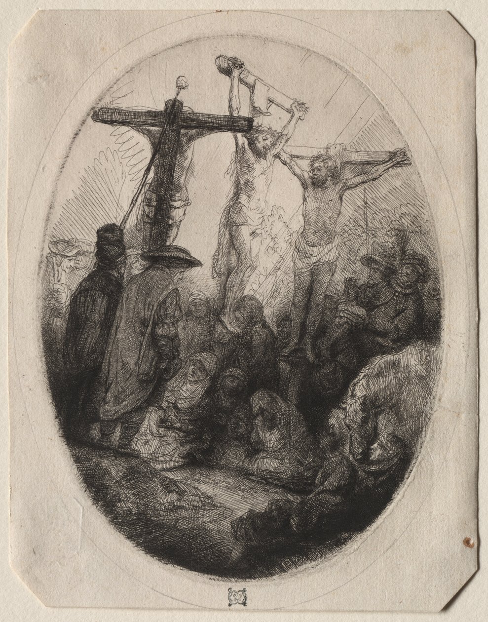 Kristus ristiinnaulittu kahden varkaan väliin: soikea lautanen tekijältä Rembrandt van Rijn