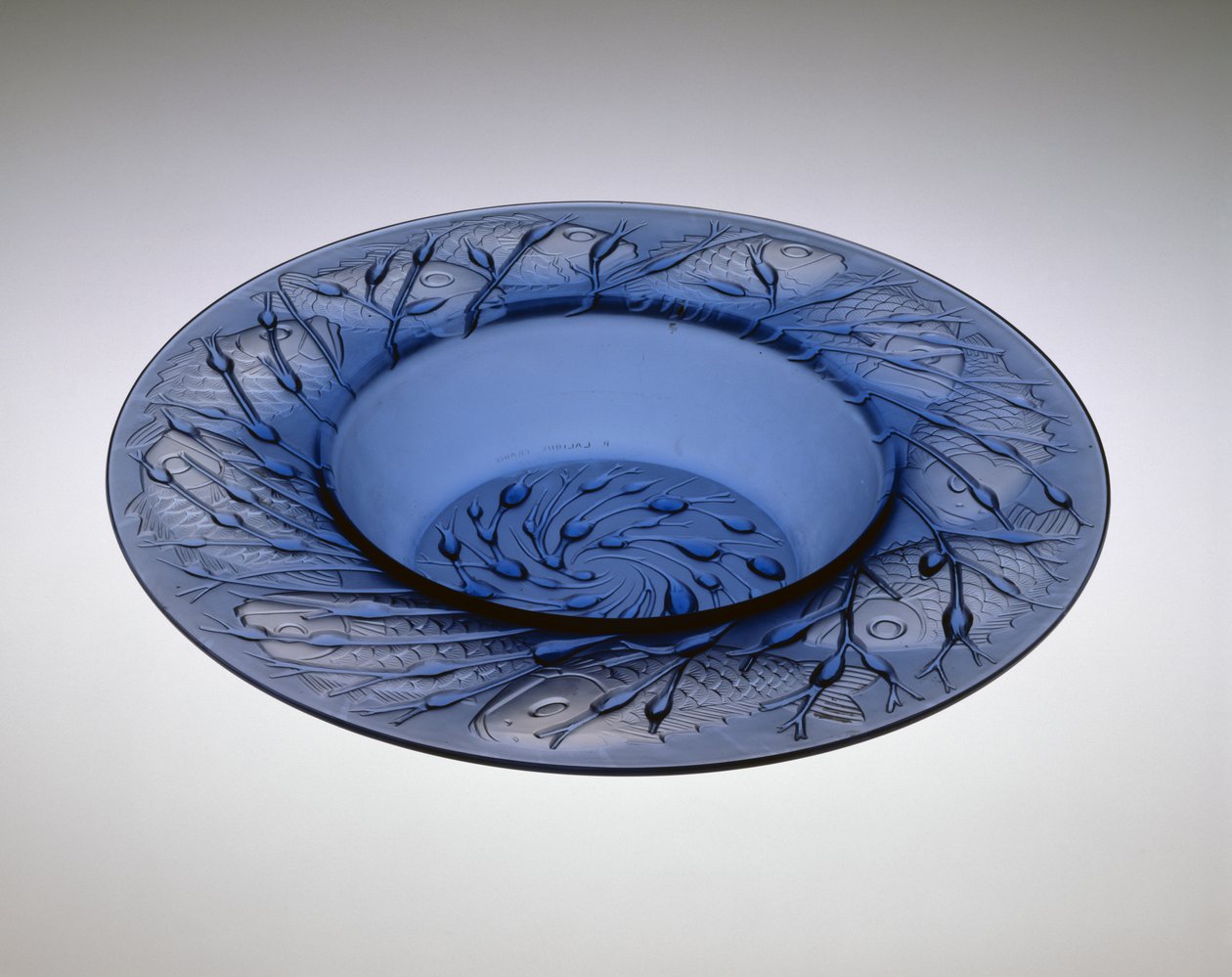 "Anvers" Bowl, suunniteltu 21. maaliskuuta tekijältä Rene Jules Lalique