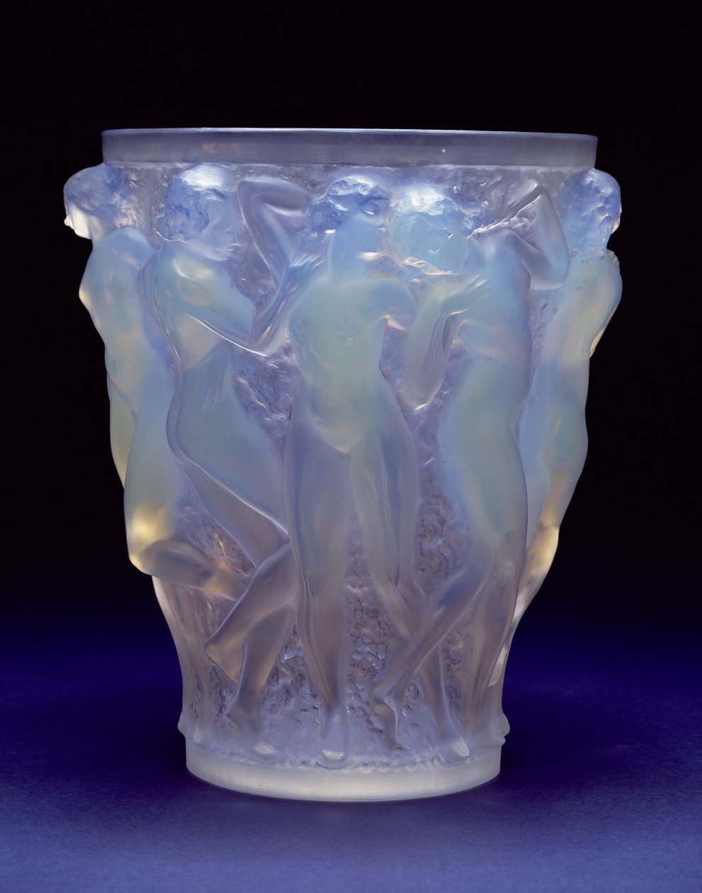 Bacchantes, 1927 (opaalilasi) tekijältä Rene Jules Lalique