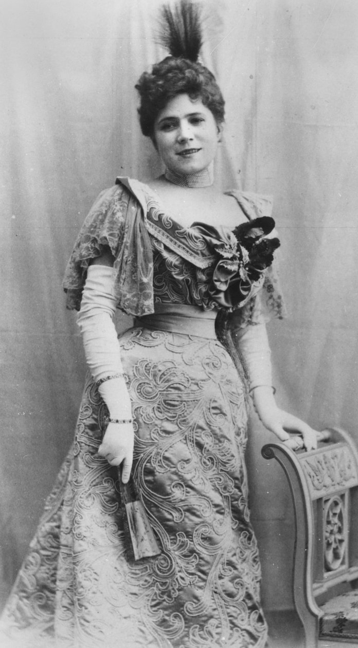 Jeanne Granierin muotokuva, n. 1870 tekijältä Reutlinger Studio