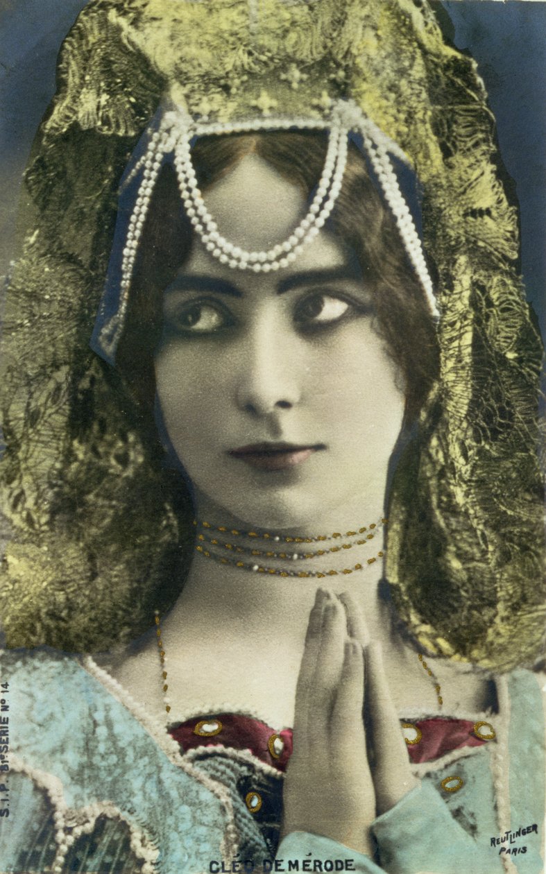 Postikortti, jossa tanssija Cleo de Merode (1875-1966) (värillinen kuva). tekijältä Reutlinger Studio