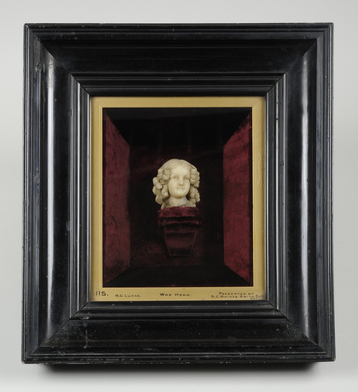 Tytön rintakuva, n. 1850 (vaha) tekijältä Richard Cockle Lucas