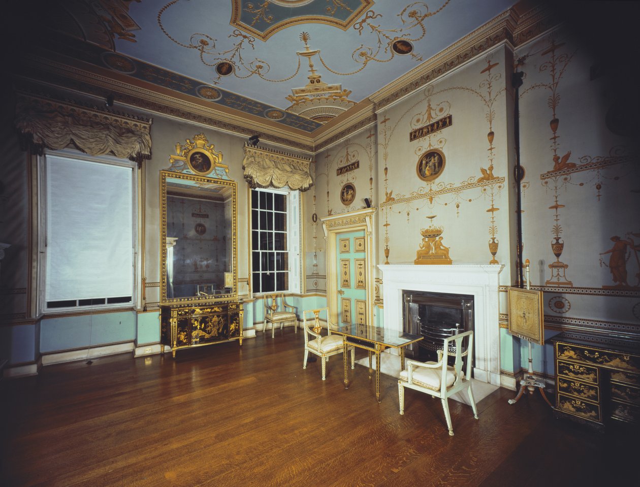Näkymä etruskien pukuhuoneesta, 1773-74 tekijältä Robert Adam