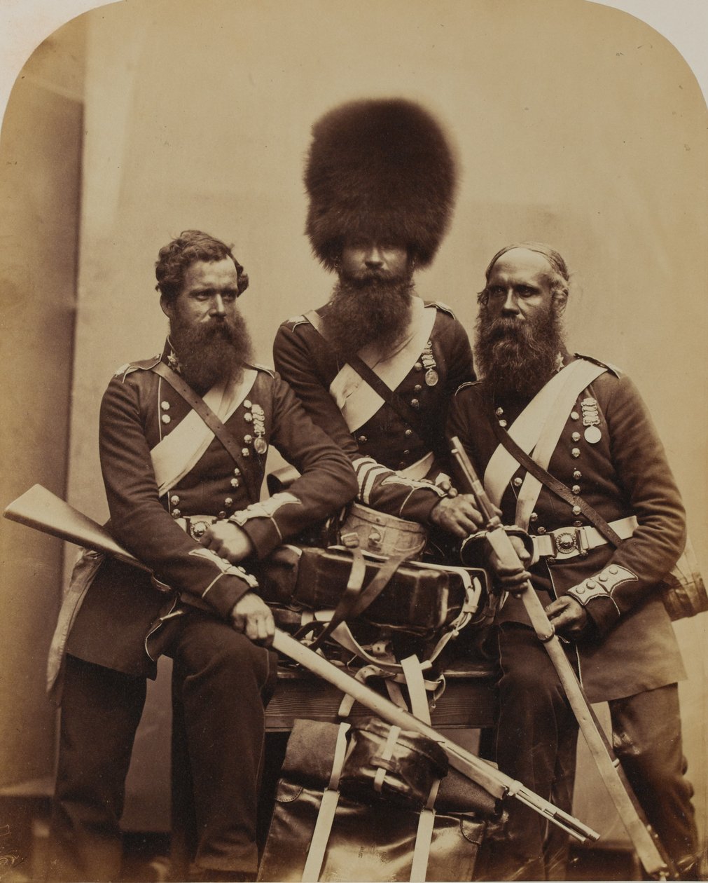 Nunn, Potter and Deal, Coldstream Guards tekijältä Robert Howlett