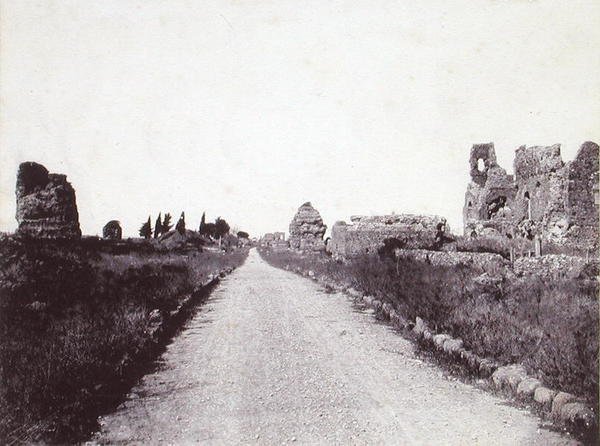 Näkymä Via Appia Antica -kadulle (m/w kuva) tekijältä Robert MacPherson
