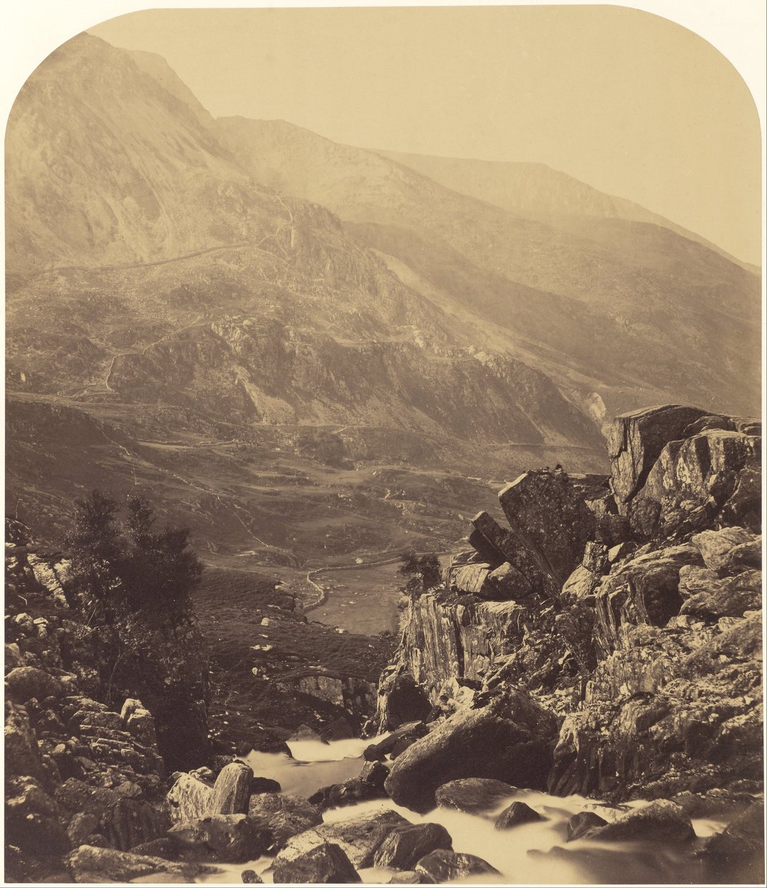 Näkymä Ogwen Fallsista Nant Ffranconiin tekijältä Roger Fenton