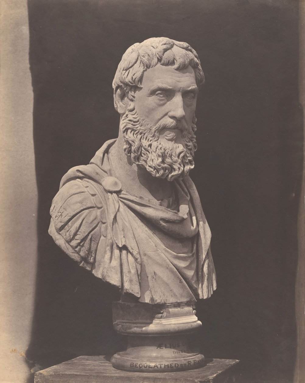 Aelius Caesar, 1854-58. tekijältä Roger Fenton