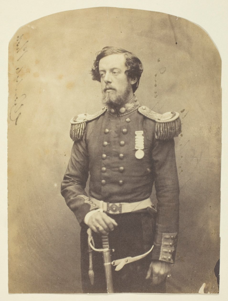 Kapteeni Verschoyle, Grenadier Guards (varhainen valokuvaaja), kuva otettu Krimillä tekijältä Roger Fenton