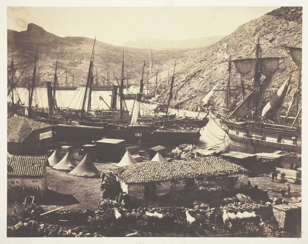 Cossack Bay, Balaklava tekijältä Roger Fenton