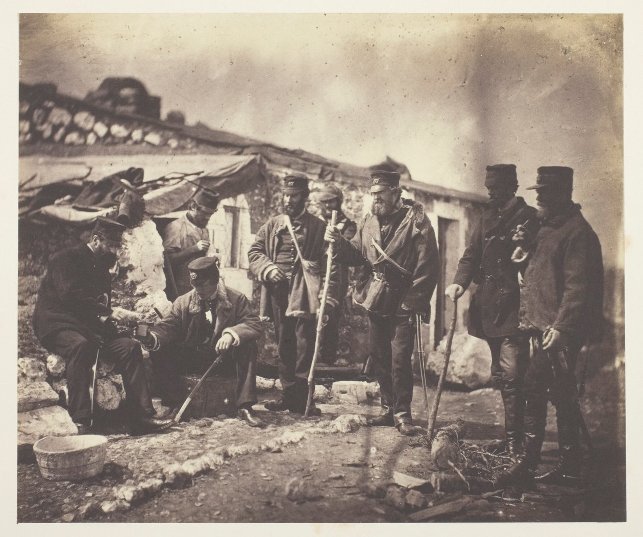 Everstiluutnantti Shadforth ja 57. rykmentin upseerit tekijältä Roger Fenton