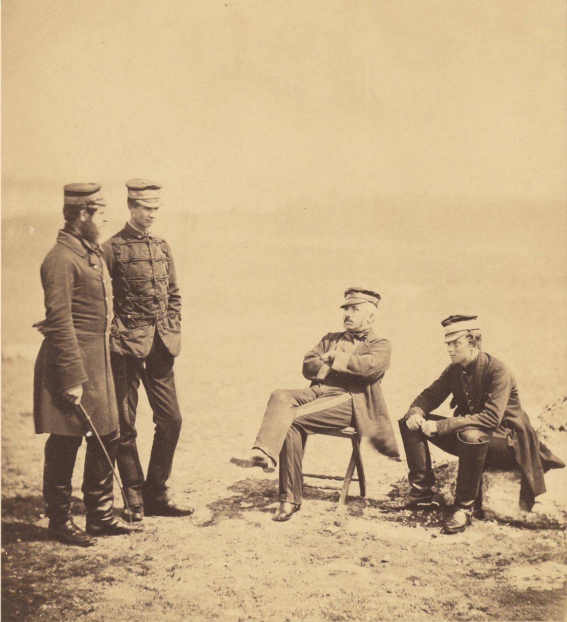 Kenraaliluutnantti Barnard ja hänen esikuntansa tekijältä Roger Fenton
