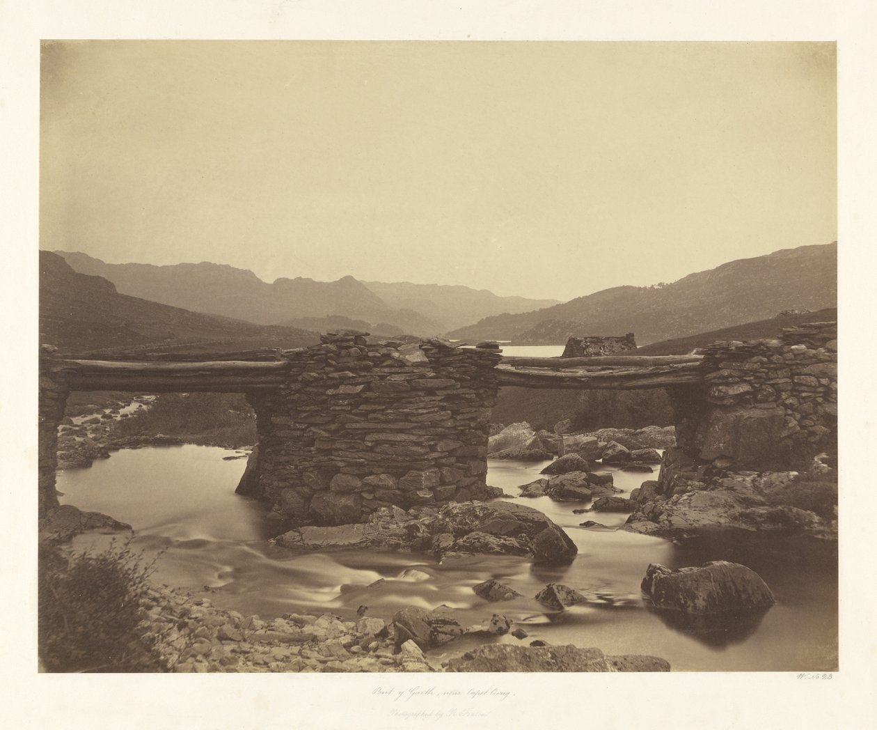 Pont-y-Garth lähellä Capel Curigia tekijältä Roger Fenton