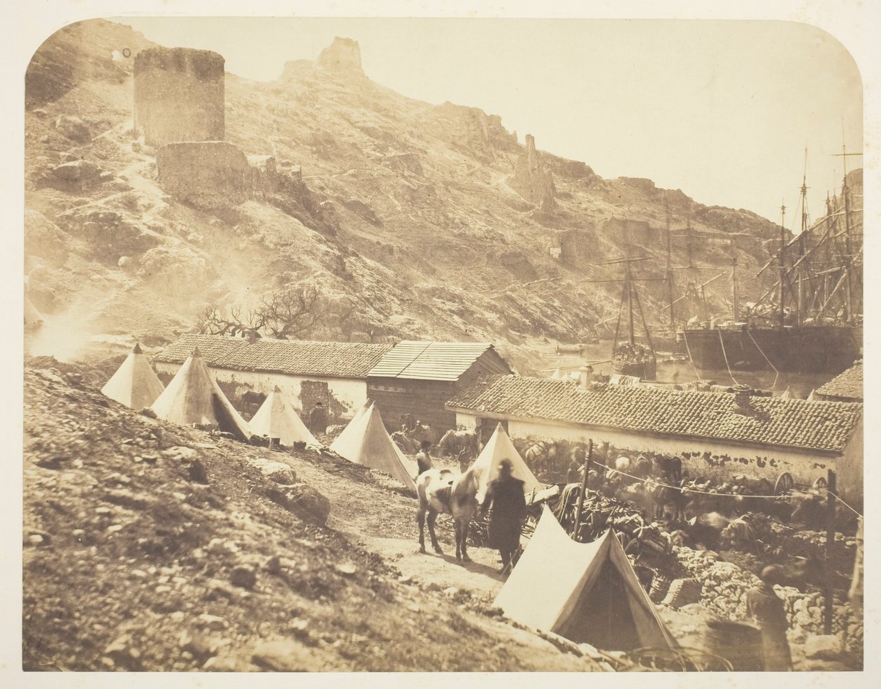 Genovalainen linna, Balaklava tekijältä Roger Fenton